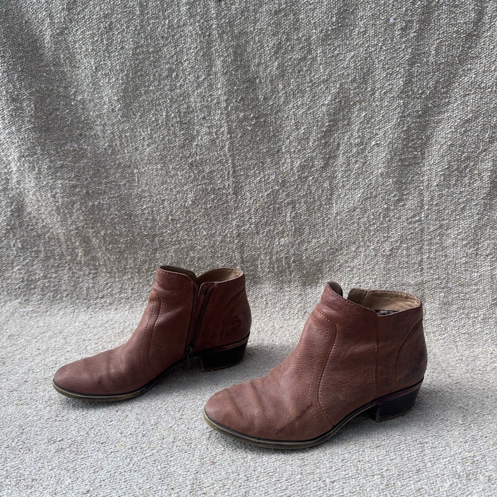 Women’s Lucky Brand Brown Leather Ankle Booties